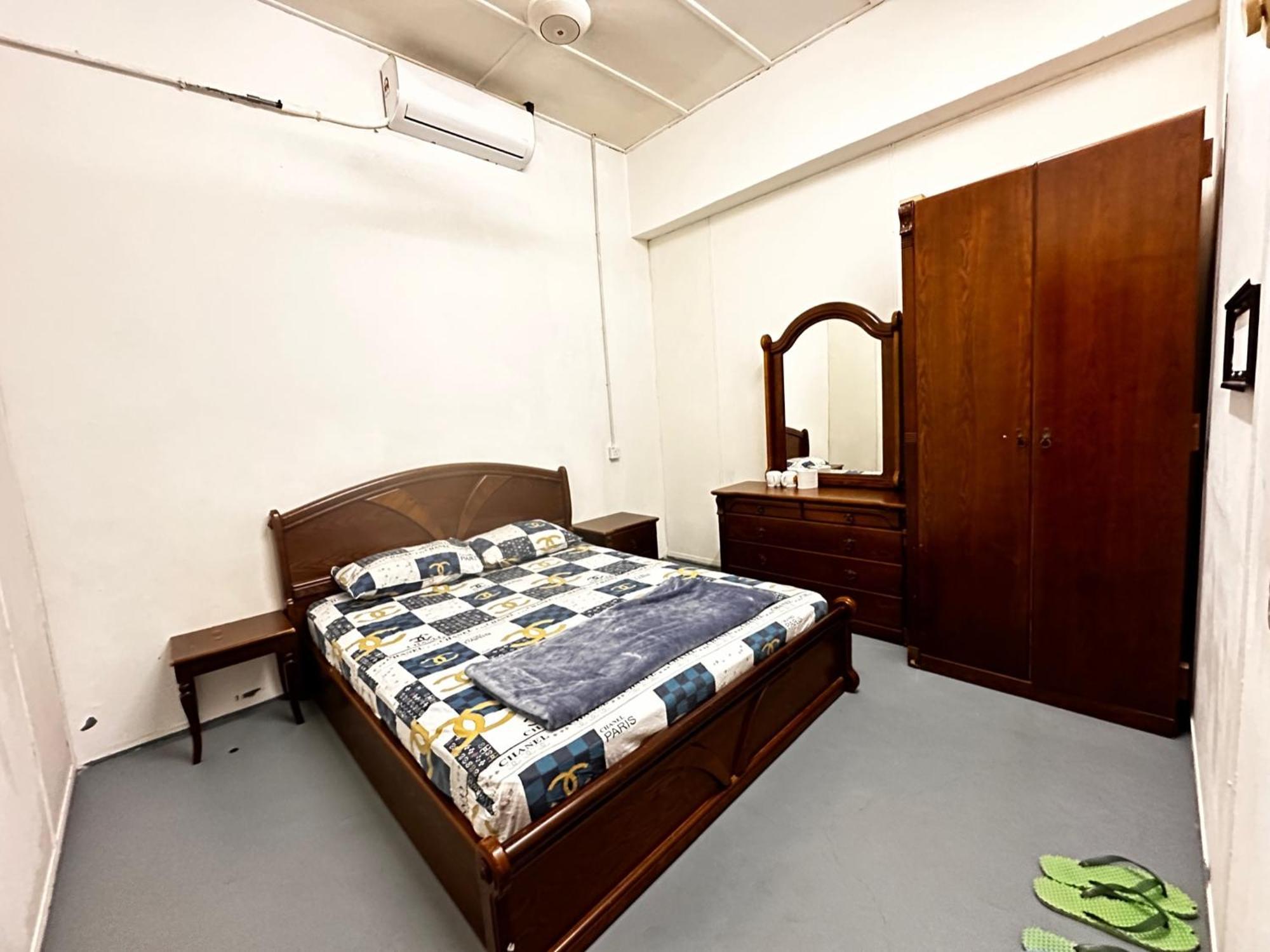 Jiaxin Dormitory - Puteri Wangsa 家馨旅舍 Ulu Tiram Exterior foto