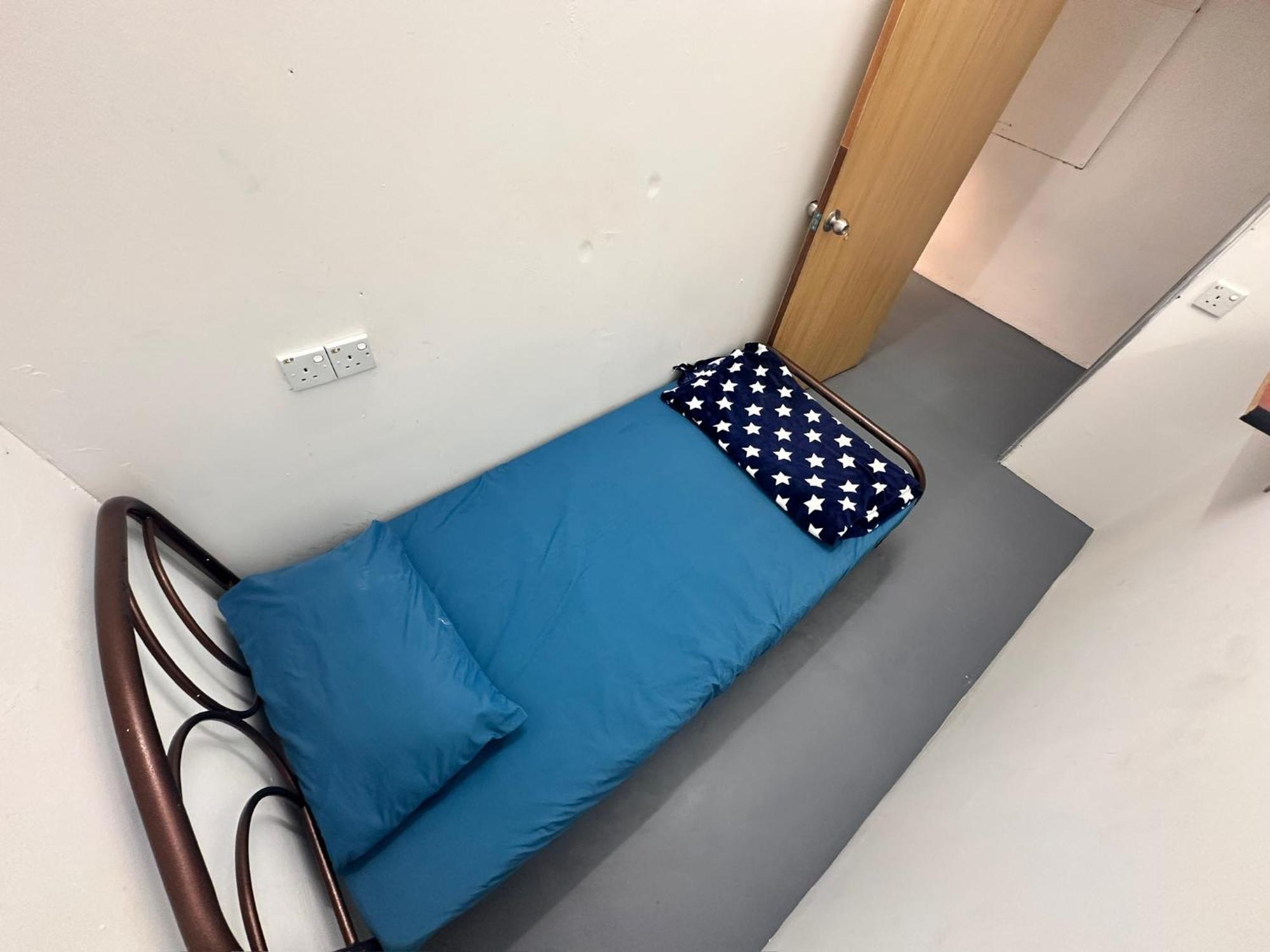 Jiaxin Dormitory - Puteri Wangsa 家馨旅舍 Ulu Tiram Exterior foto